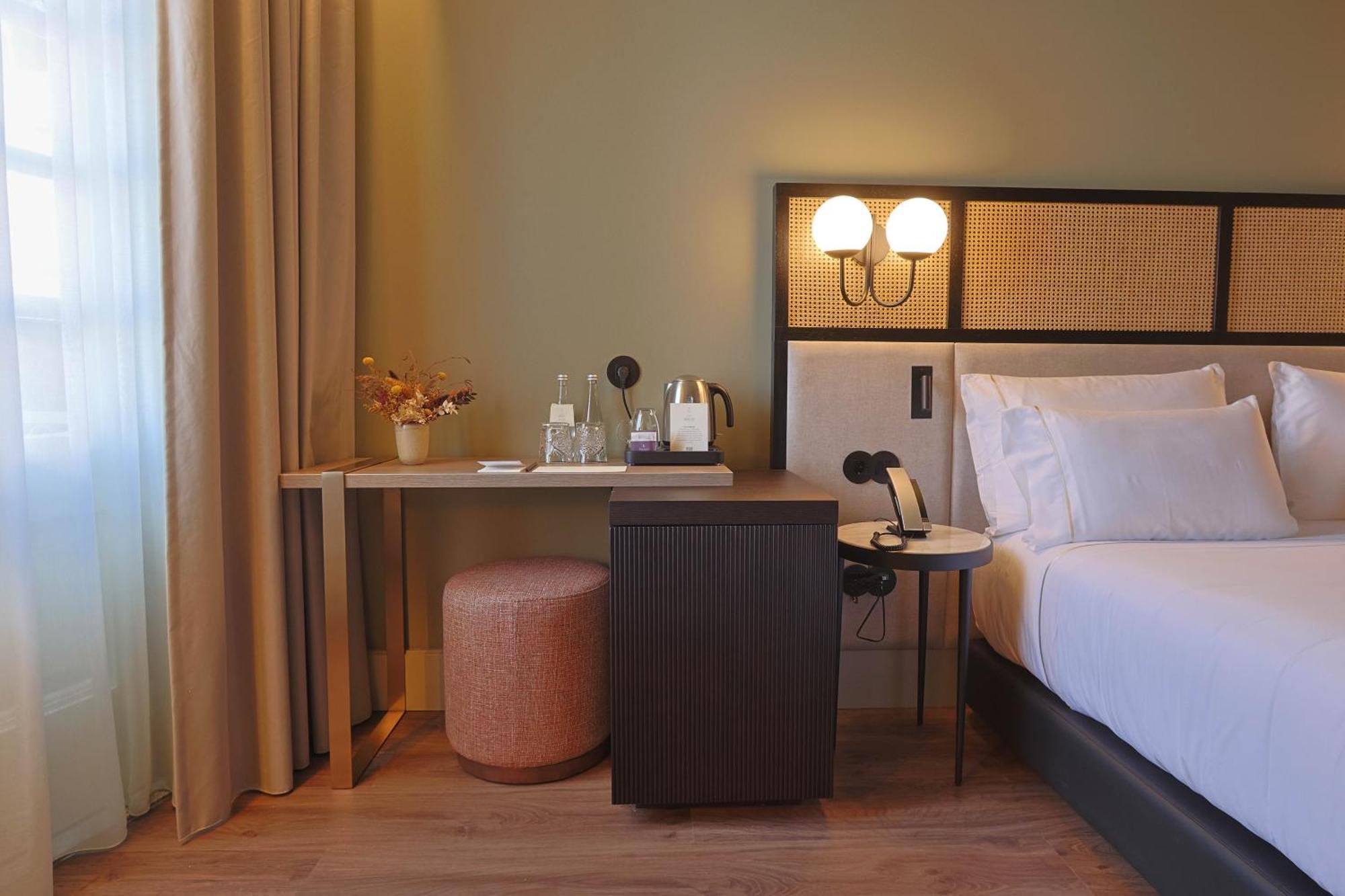 Timbre Virtudes Hotel Porto Luaran gambar A room at the hotel