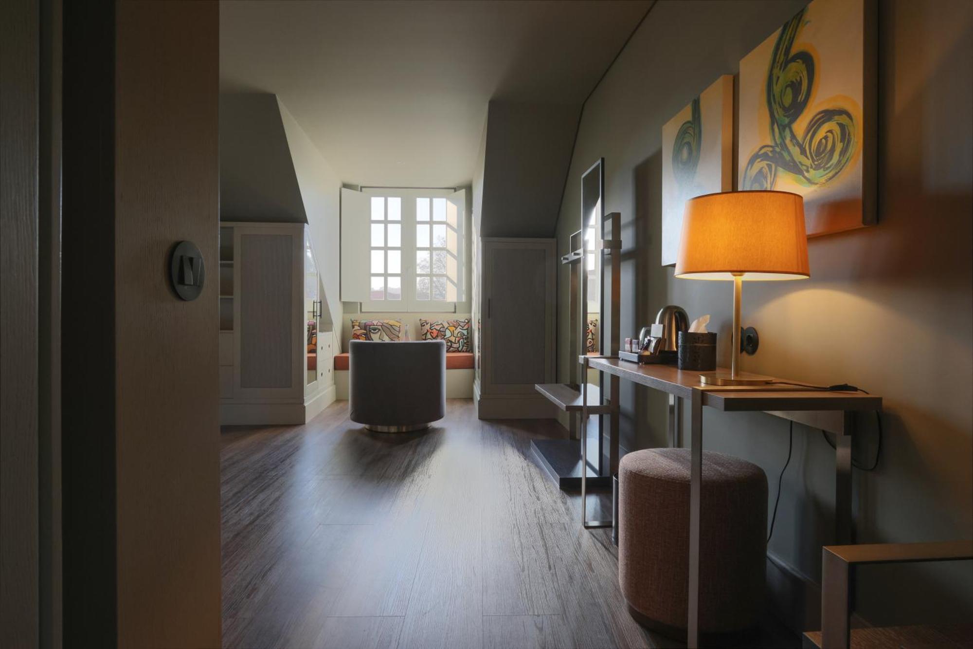 Timbre Virtudes Hotel Porto Luaran gambar A room at the hotel