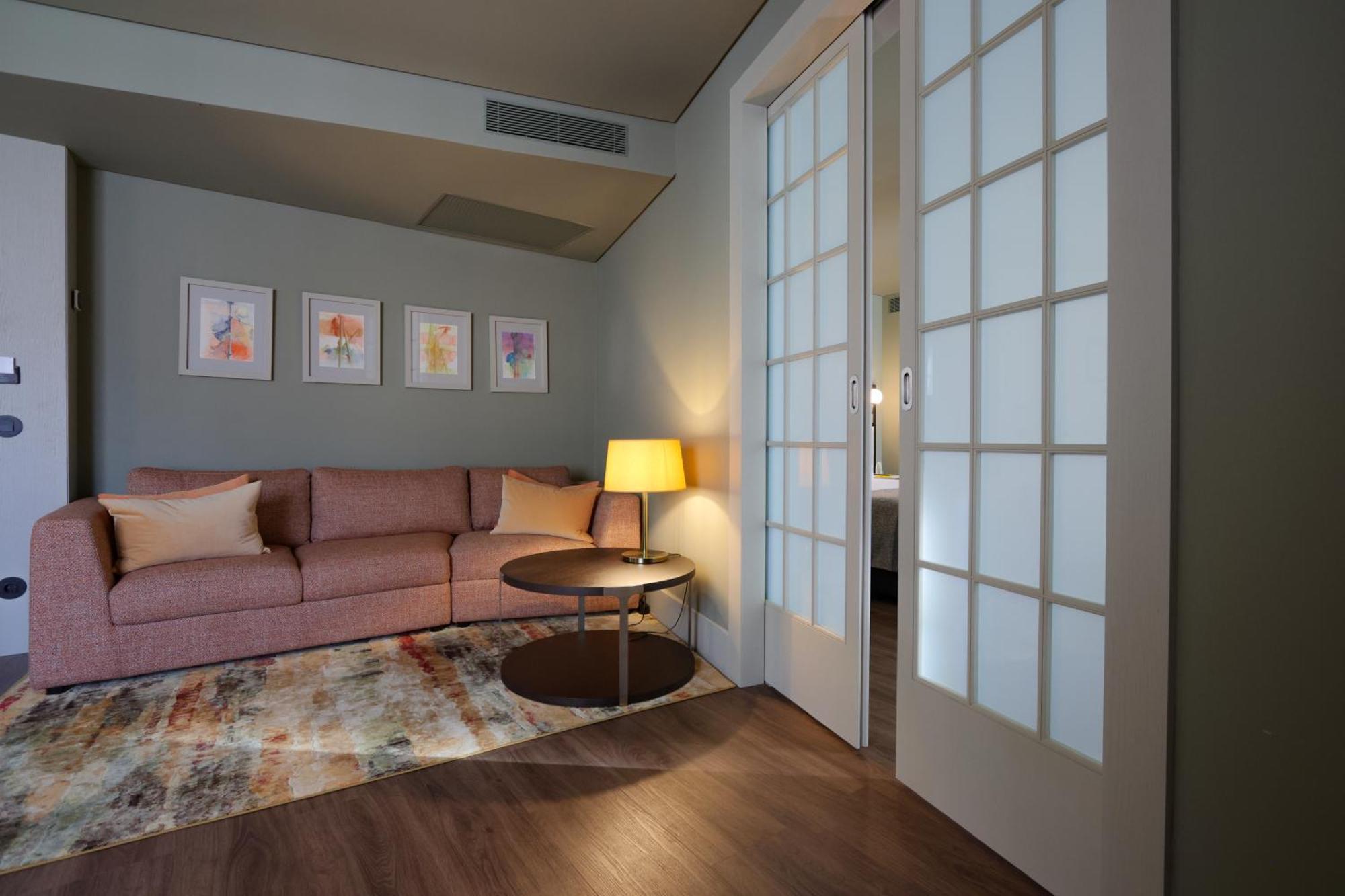 Timbre Virtudes Hotel Porto Luaran gambar A room with a shōji